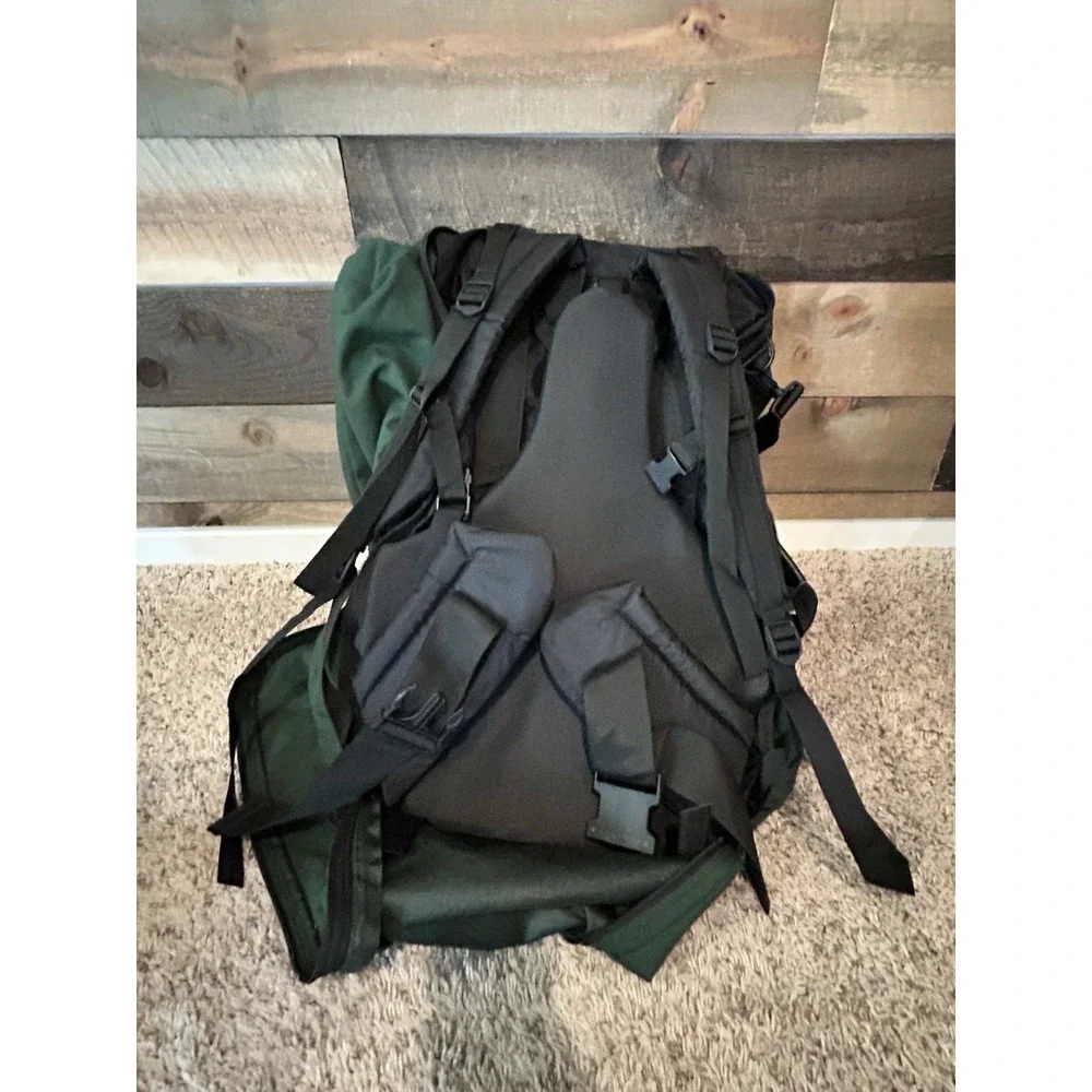 Vtg. 90's JANSPORT Large Green Hiking Backpack 3 in 1 Convertible Travel Bag‎